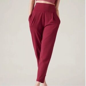 Athleta Elation Pants Coffeeberry Red Color Size XS Women’s Side Pockets